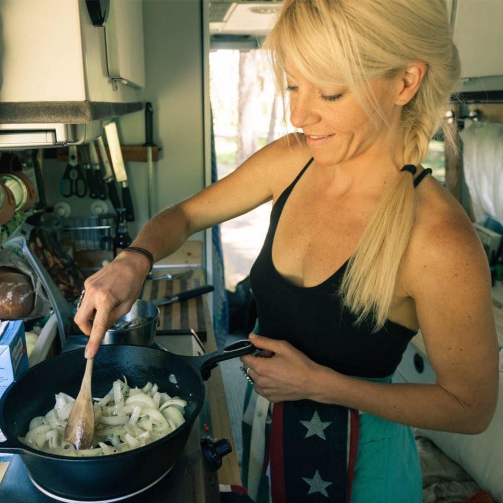 Meet your Posher, Stephani